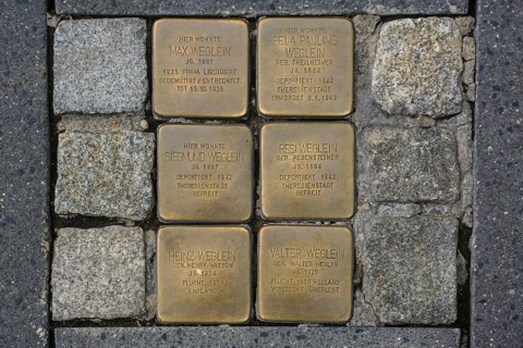 Stumbling stones by the artist Gunter Demnig