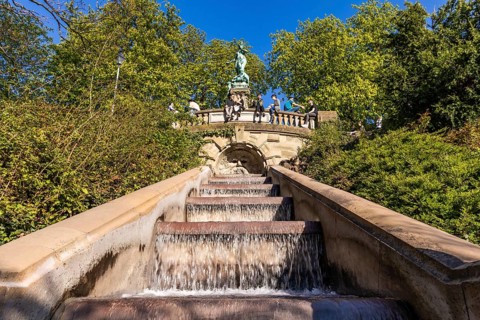 Galateabrunnen at the Eugenstaffel