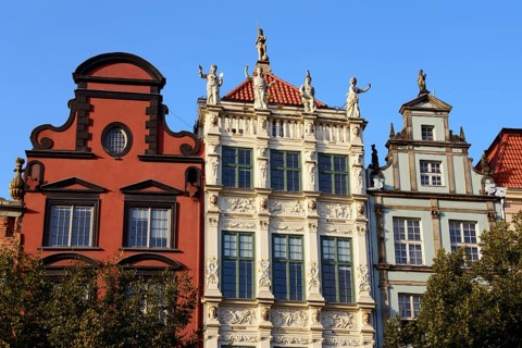 Houses on the Long Market