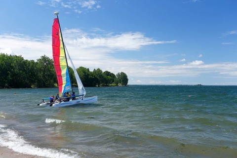 Sailing boats on the Saint Lawrence River
