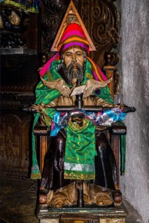 Wooden figures of the saints