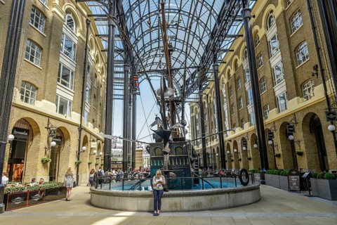 Hay's Galleria