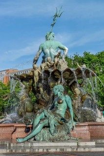 Neptunbrunnen