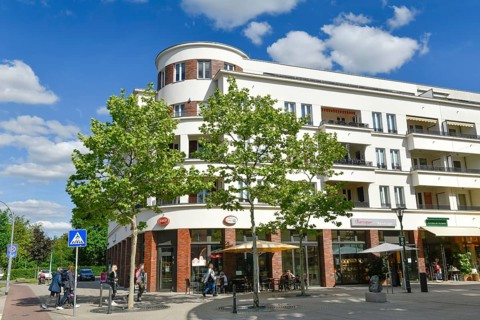 Shopping area