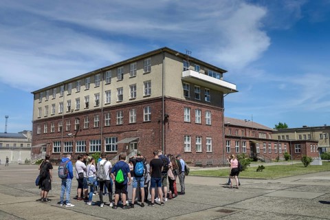 Administration wing