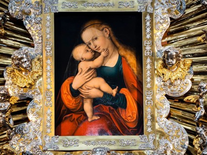 Graceful image of Mary Help