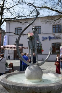 Karl Valentin Fountain