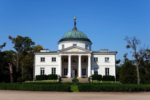 Palace of Lubostron