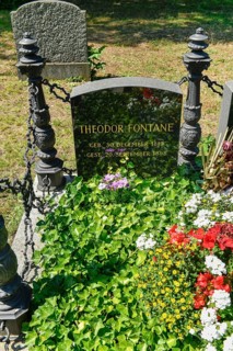 Grave Theodor Fontane