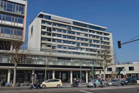 Hotel 25 h