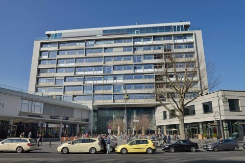 Hotel 25 h
