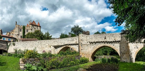 Saint Amant Tallende village