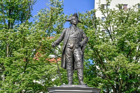 Monument to King Frederick II of Prussia