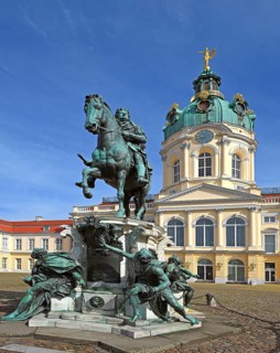 Equestrian statue of Elector Friedrich Wilhelm of Brandenburg