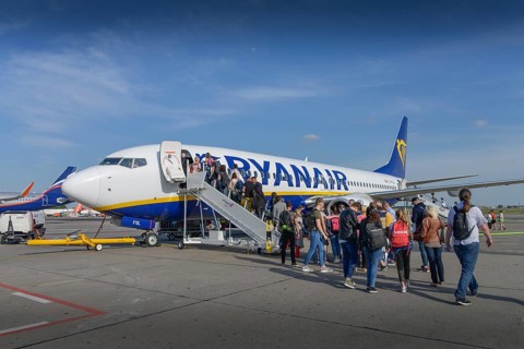 Plane Ryanair