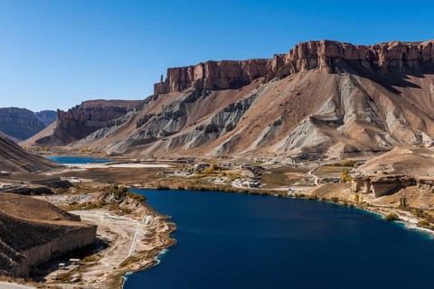 Overlook over the deep blue lakes of the Unesco National Park