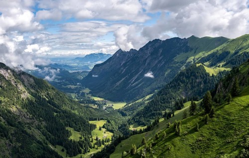 View into Stillachtal