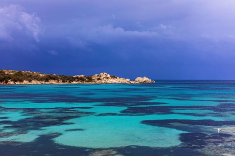 Stormy atmosphere at Cala di Monti della Rena