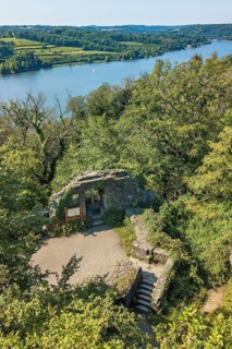 Bird's eye view of Isenburg Ruin