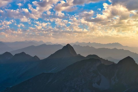 View from Brienzer Rothorn to Bernese Alps