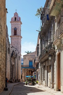 Narrow cobblestone street