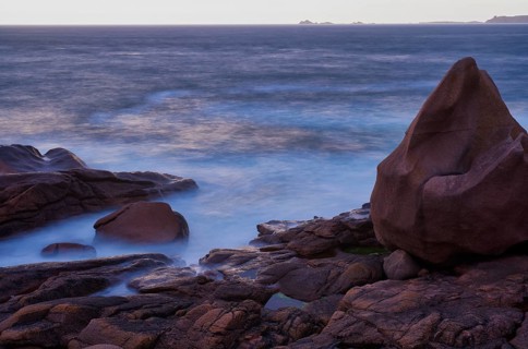 Rocky coast along the Sentier des douaniers