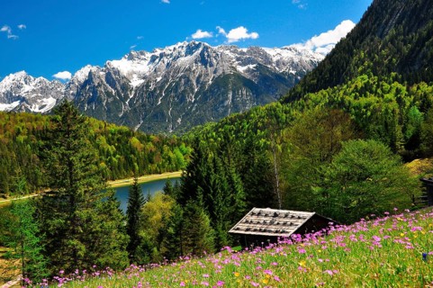 Mountain lake