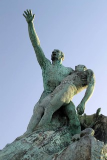 Monument aux heros et victimes de la mer