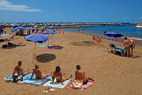 Sandy beach beach of Calheta