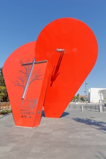Sculpture in celebration of the annual celebration of the Marian apparition hundred years ago with Pope Francis