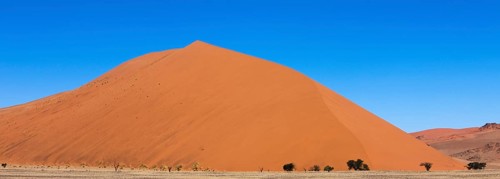 NAMIB-NAUKLUFT PARK IN THE NAMIB DESERT
