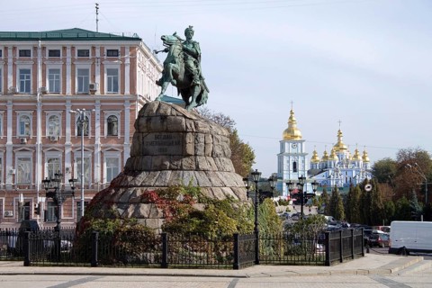 Bohdan Khmelnytsky Monument