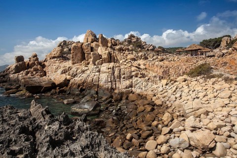 Rocky coast in Hang Rai National Park