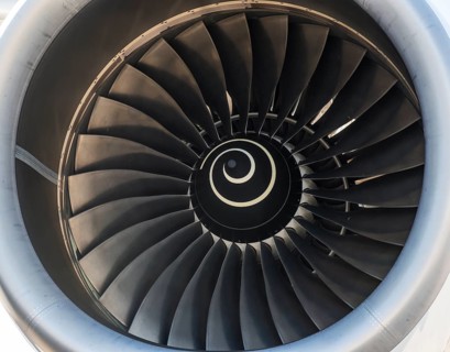 Jet engine