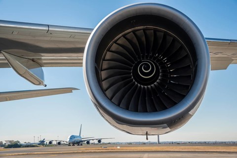 Jet engine