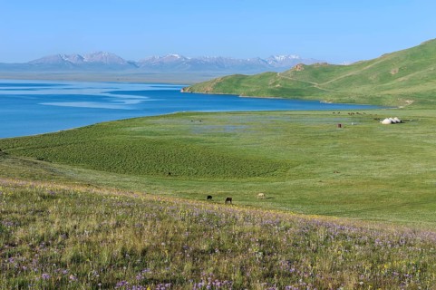 Song-Kol Lake