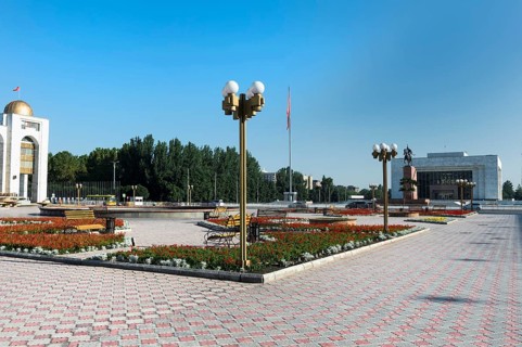 Ala-Too Square and the State History Museum
