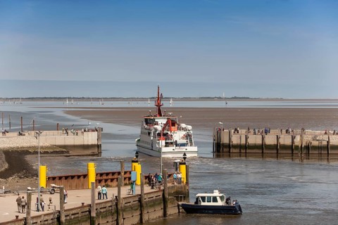 Ferry Spiekeroog I