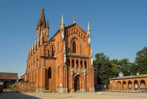 Church of San Vittore Martire in Castello di Pollenzo