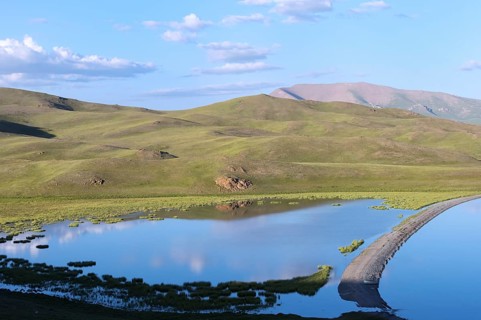 Song-Kol Lake