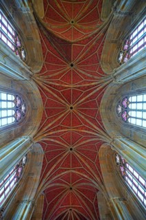 Ceiling vault