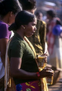 A woman tea server in Vizhinjam