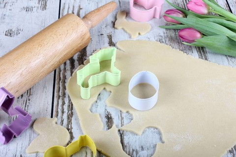 Shortcrust pastry and cookie cutters