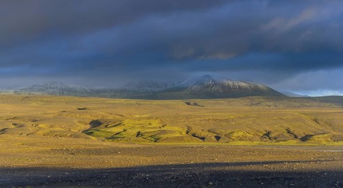View of cloud-covered Kerlingarfjoell
