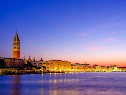 Grand Canal at dawn