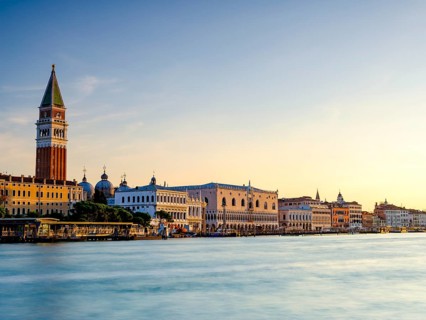 Grand Canal at sunrise