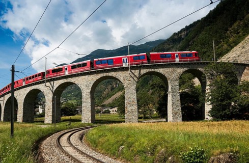 Circular viaduct in Brusio