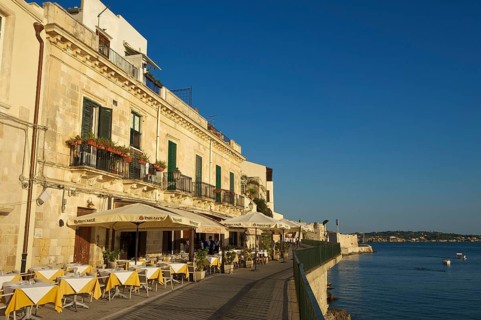 Promenade in the old town Ortigia