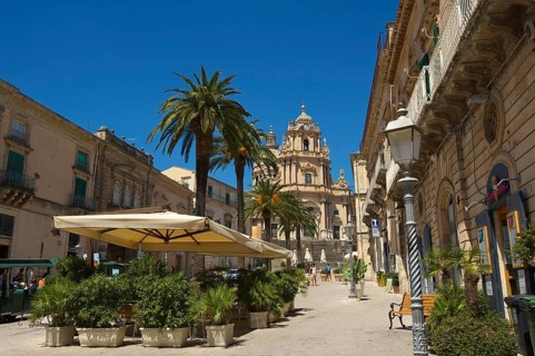 San Giorgio and Piazza Duomo