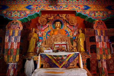 Buddha statue